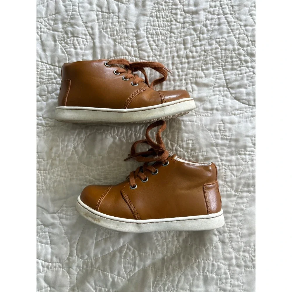 L'Amour Boys Evan Mid-Top Sneaker Brown Leather Cap Toe Size 8 Toddler Boot